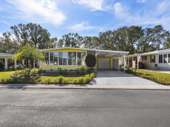 38504 Monet Dr, Zephyrhills, FL 33540
