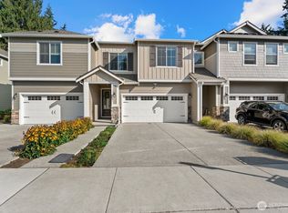 8643 35th Place NE, Marysville, WA 98270