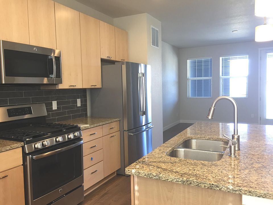1st image of 11227 Colony Row