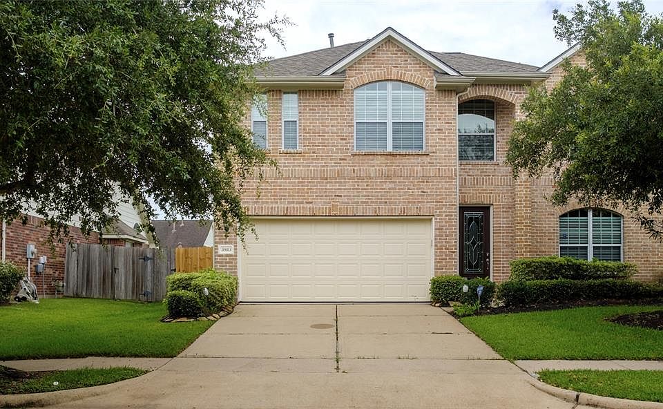 1st image of 3983 Inglewood Cir