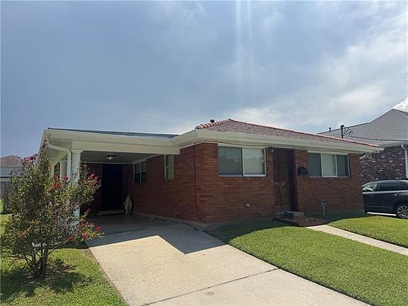 2nd image of 210 38th St