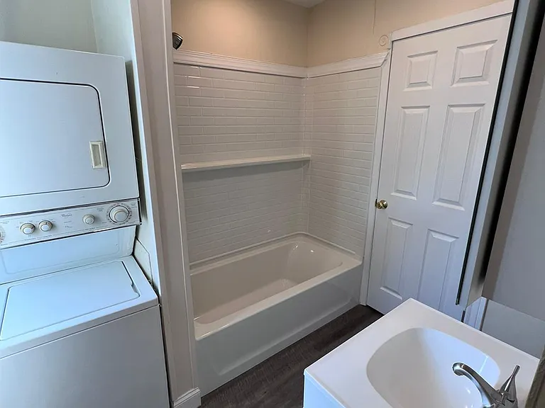 48 E Willow Grove Ave #3 — Photo 6