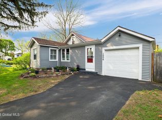 1506 Roselawn Ave, Schenectady, NY 12306