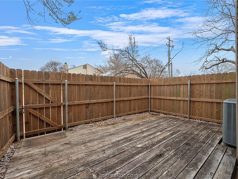 1902 Dartmouth St #Q4 — Photo 15