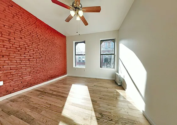 Rented by Union Square Property Management | media 9