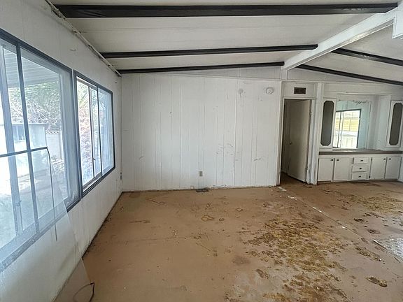 5th image of 3601 E Wyoming Ave Space 268