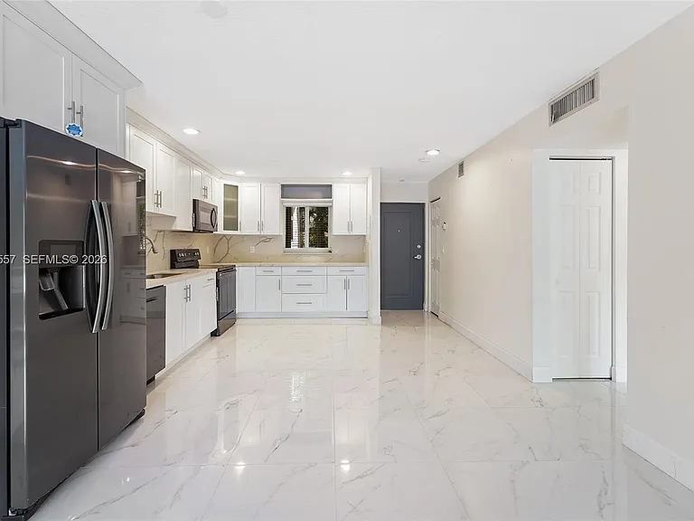 7920 Camino Real #109 — Photo 3