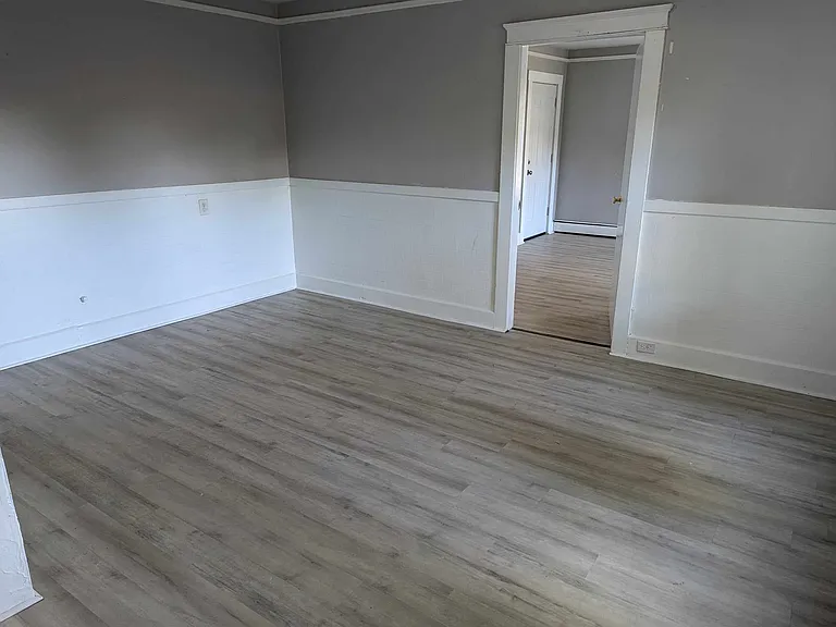 101 Mechanic St #2R — Photo 4