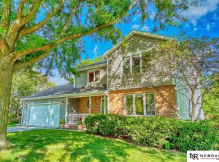 6701 S 44th St, Lincoln, NE 68516