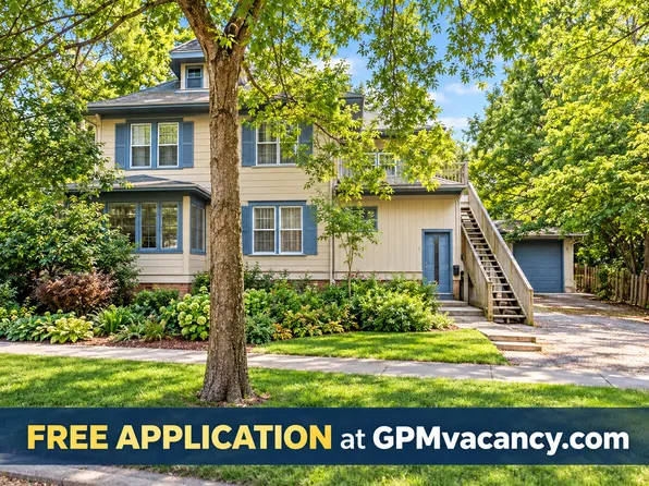 702 W Nevada St, Urbana, IL