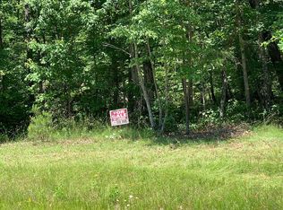 Reeves Rd, Monterey, TN 38574