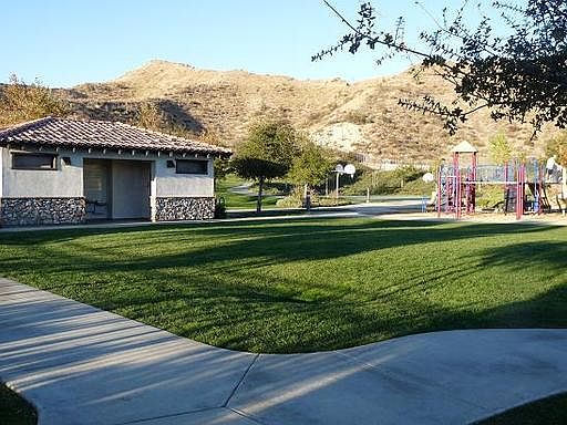 4th image of 23715 Stagecoach Way