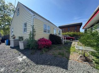 1424 Saint Georges Ave #2, Avenel, NJ 07001