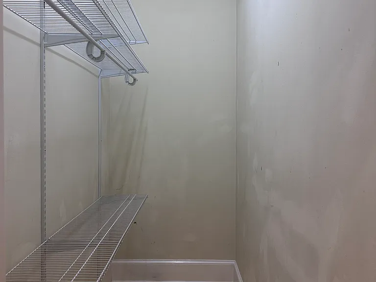 Walk in Closet