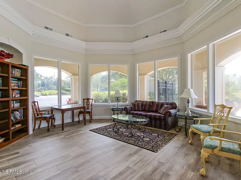 800 Ironwood Dr #834 — Photo 56