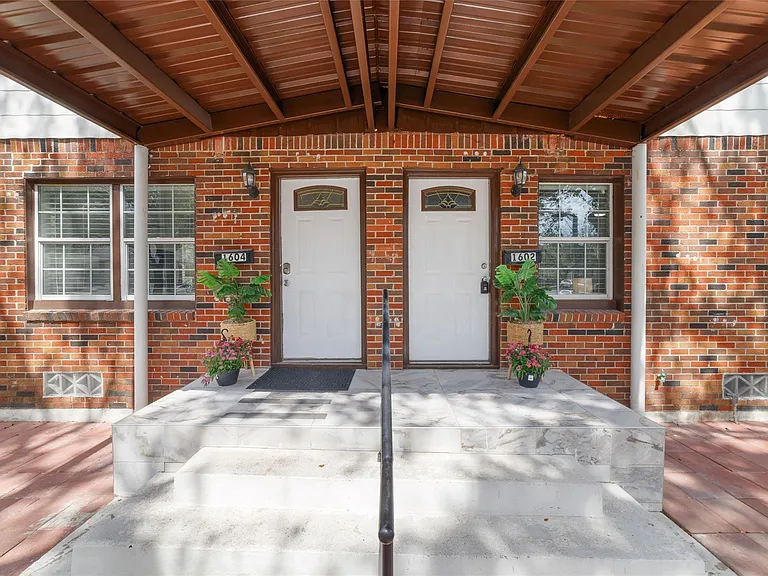 1604 W Alabama St — Photo 24