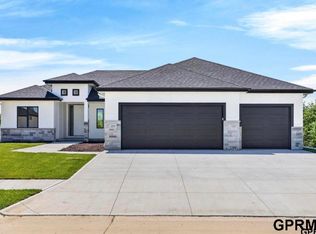 20131 U St, Omaha, NE 68135