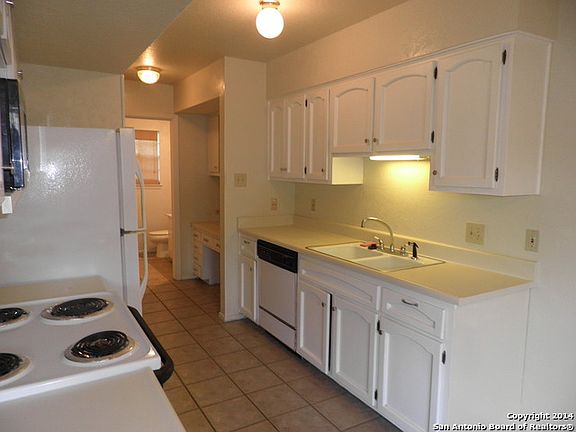 2nd image of 11839 PETAL DR #31