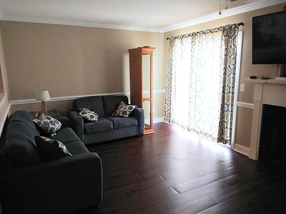 2nd image of 100 Chandler Dr APT C