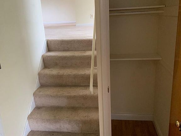 3rd image of 1407 Woodward St