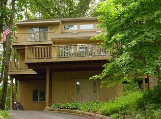 4178 Maplewood Rd, Bridgman, MI 49106