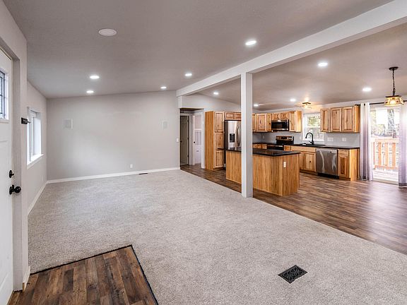 3rd image of 51488 Hann Rd