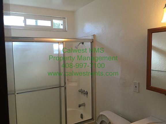 5th image of 7225 East St APT 1