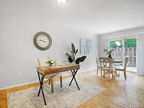2nd image of 10451 Corbeil Dr