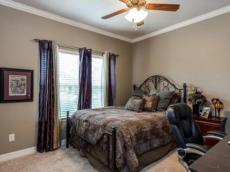2502 Kimbolton Dr — Photo 11