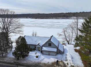 381 Cedar Grove Rd, Dresden, ME 04342