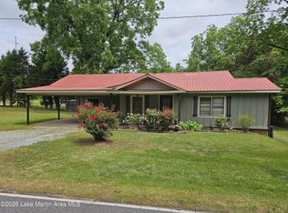 3084 Sunny Level Cutoff, Alexander City, AL 35010