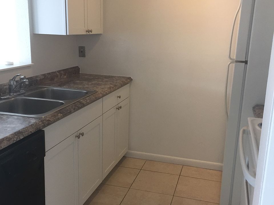 Newly Renovated Kitchen