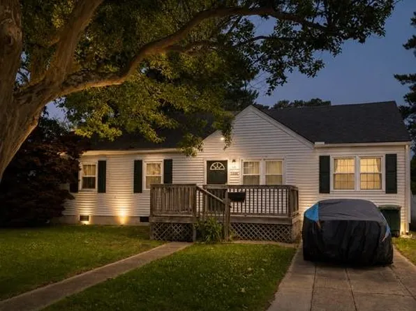 5530 Macon Ct, Norfolk, VA 23513