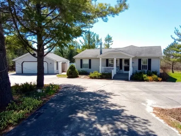5402 Lexington Ave, Gladwin, MI 48624