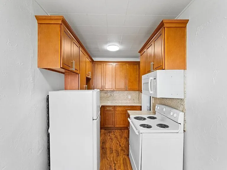 1856 Spruce Street — Photo 18