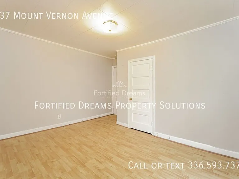 637 Mount Vernon Ave — Photo 4