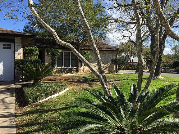 3rd image of 14202 Cork Tree Ct