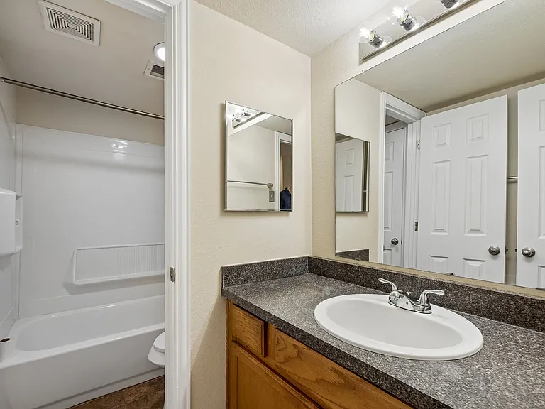 4619 Country Creek Dr #1036 — Photo 16