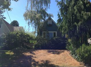 5015A 38th Ave NE, Seattle, WA 98105
