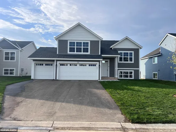 2661 Ivy Ave NE, Elk River, MN 55330