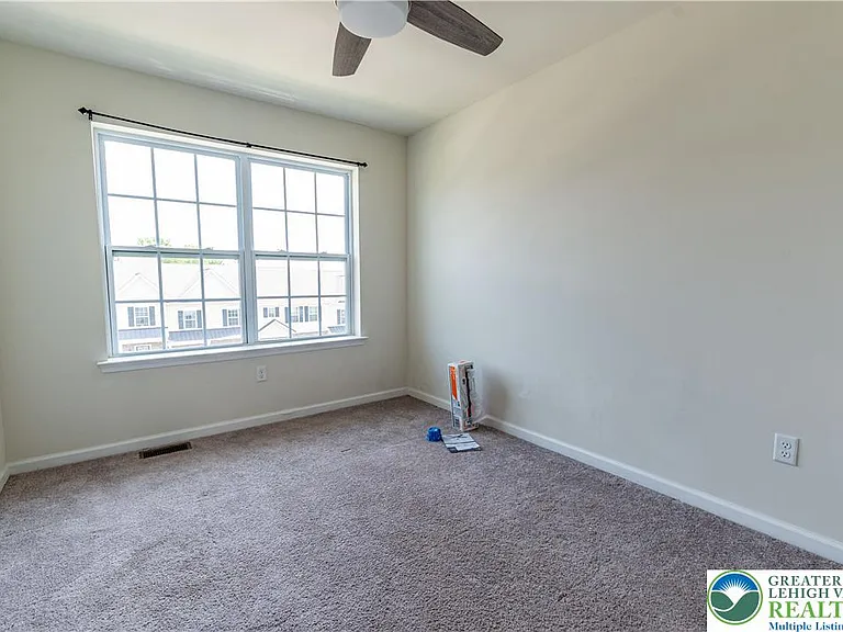 1374 Black Forest Dr — Photo 30