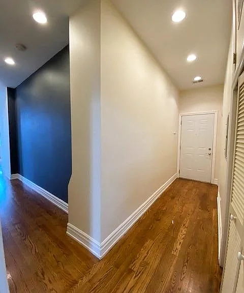 1470 W Carmen Ave #204 — Photo 14