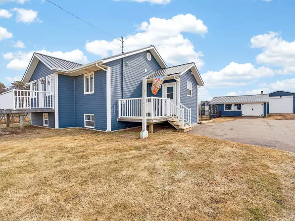831 Read Dr, Summerside, PE C1N 4J8