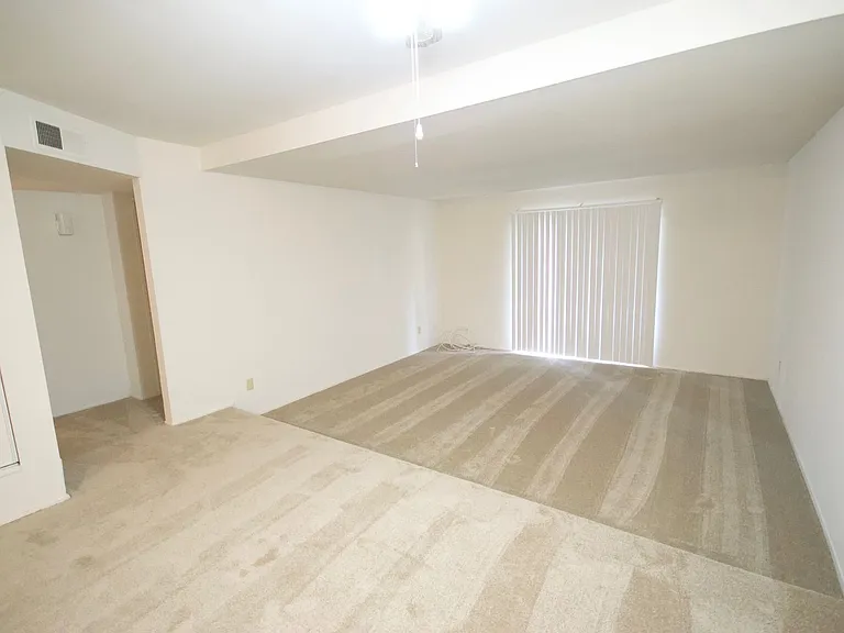 2990 Santiago Dr — Photo 8