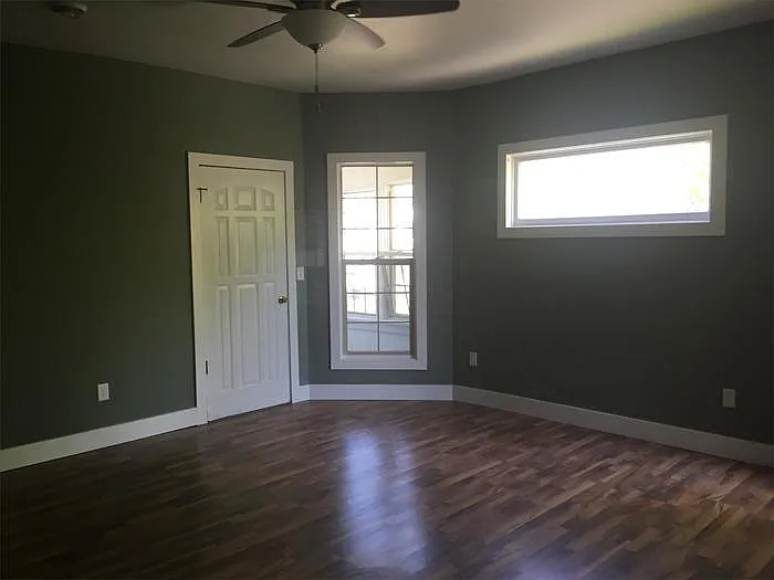409 Waugoo Ave #A — Photo 3