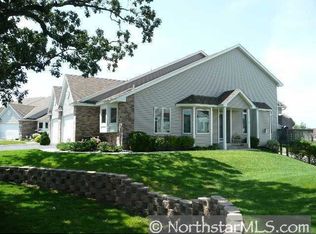 14336 Peninsula Point Dr, Savage, MN 55378