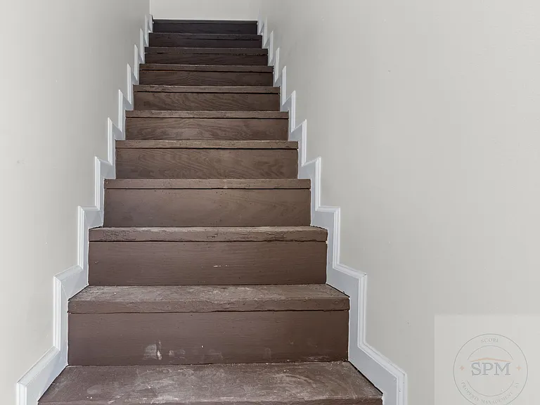502 E Ormsby Ave #3 — Photo 3