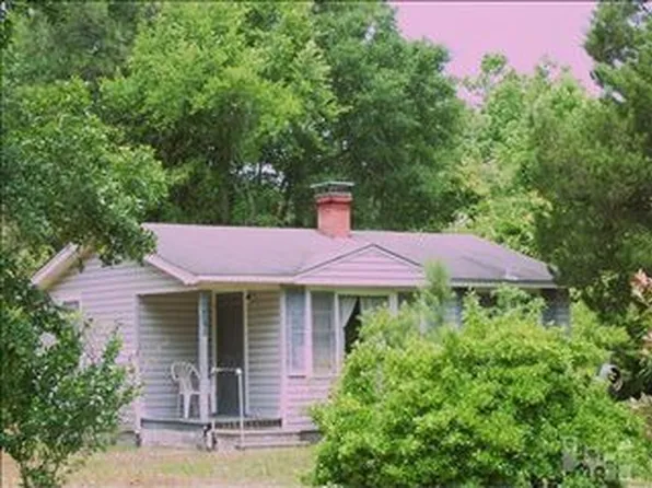 6505 Pacific Rd, Wilmington, NC 28409