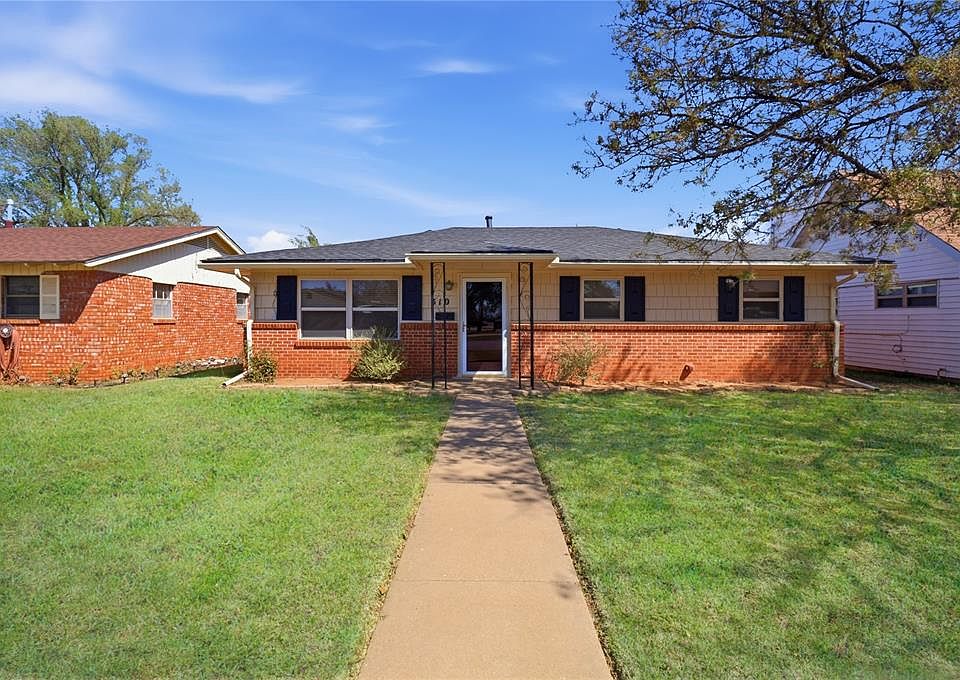 1st image of 310 N Park Rd