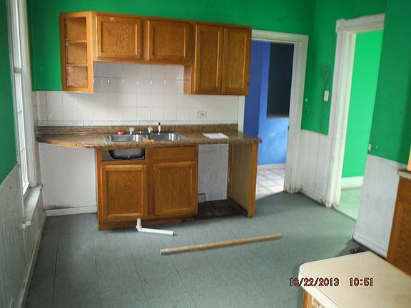3rd image of 303 N 5th Ave #1